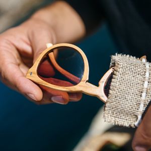 山梨にあるメガネショップのレンズは安心価格で高品質な商品です